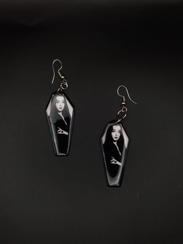 ARETES MORTICIA