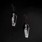 ARETES LILY MUNSTER