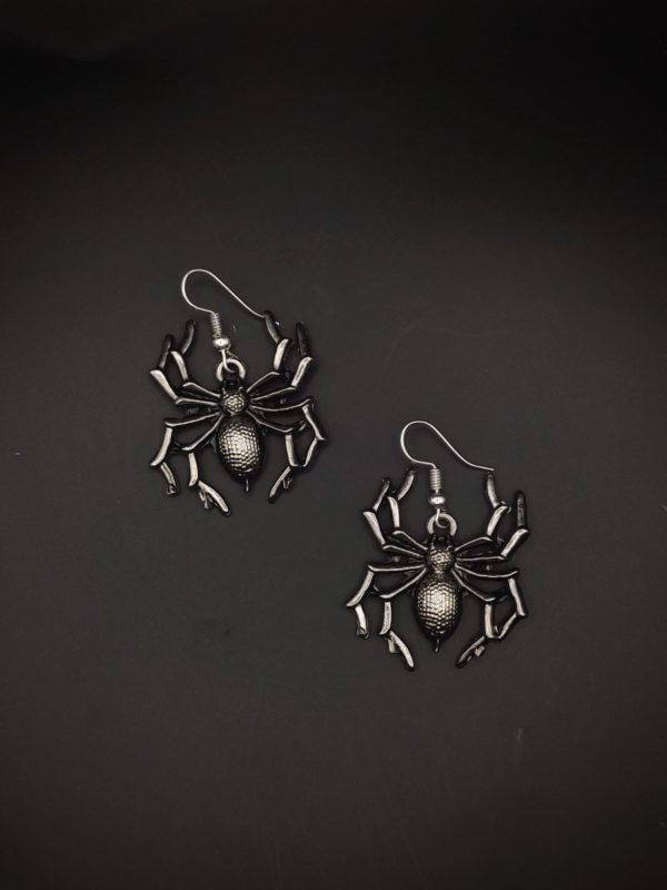 ARETES SPIDERS